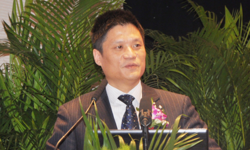 雷火·竞技电竞网站互联董事长、首席研究员 杨冰之