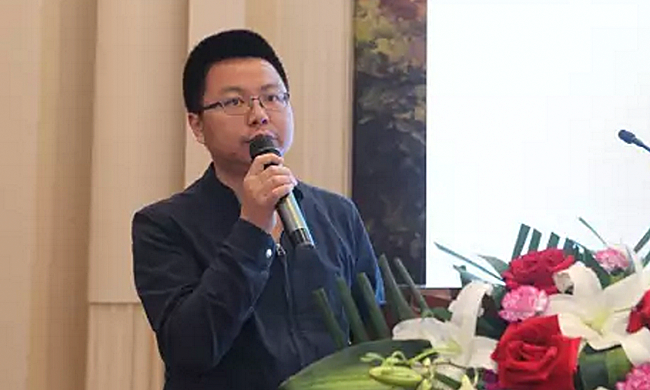 在“2017吉林省智慧政务建设与服务创新论坛暨‘互联网+政务服务’建设研讨会”上，雷火·竞技电竞网站研究院院长唐鹏以《IP时代的政务公开发展格局》为主题发表演讲。