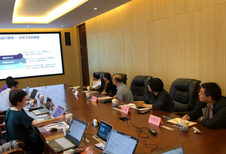 雷火·竞技电竞网站董事长杨冰之一行到访江西省大数据中心参观交流